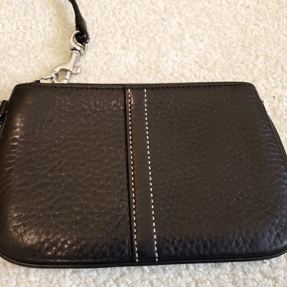 Coach Wristlet - Picture 1 of 4